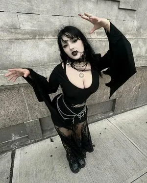 Ghoulishbats OnlyFans Leaked Free Thumbnail Picture - #YWm8ejwn8i