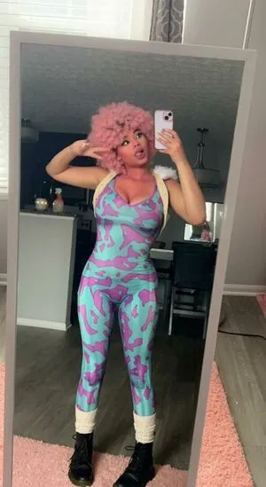 Gia Gold OnlyFans Leaked Free Thumbnail Picture - #MIFNSckoxH
