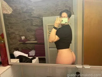 Giabruni OnlyFans Leaked Free Thumbnail Picture - #CYAp5NtSRT