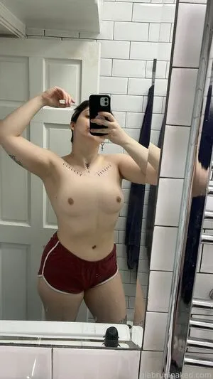 Giabruni OnlyFans Leaked Free Thumbnail Picture - #UKamCt19aT