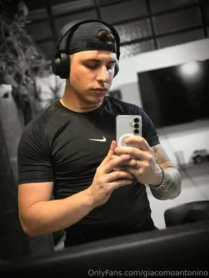 Giacomoantonino OnlyFans Leaked Free Thumbnail Picture - #5032L8KCCY