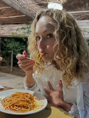 Giada De Laurentiis OnlyFans Leaked Free Thumbnail Picture - #KZ8hJPKFos