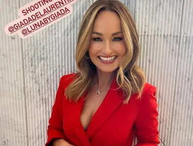 Giada De Laurentiis OnlyFans Leaked Free Thumbnail Picture - #Y1UbxrL1e7