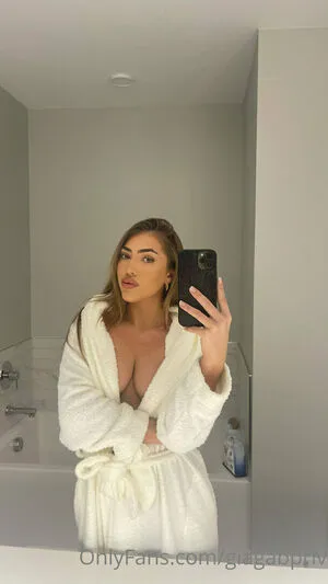 Giagabpriv OnlyFans Leaked Free Thumbnail Picture - #fuokt6ZRex