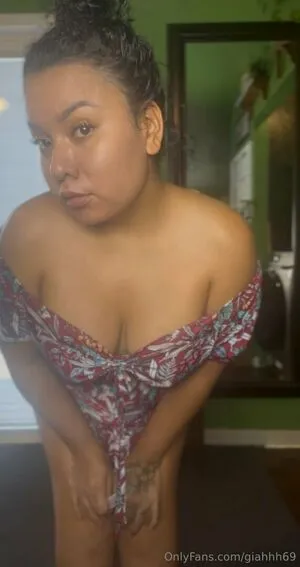 Giahhh69 OnlyFans Leaked Free Thumbnail Picture - #Cz1zGzdyIu