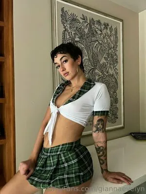 Gianna Evelyn OnlyFans Leaked Free Thumbnail Picture - #1bShAmSrT9