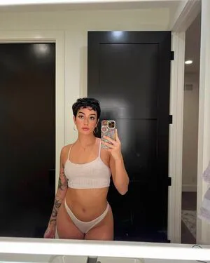 Gianna Evelyn OnlyFans Leaked Free Thumbnail Picture - #6rrqUJPA0O