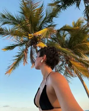 Gianna Evelyn OnlyFans Leaked Free Thumbnail Picture - #7X4cPOao0L