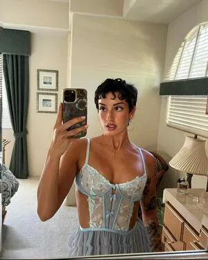 Gianna Evelyn OnlyFans Leaked Free Thumbnail Picture - #DS2vHWzUMY