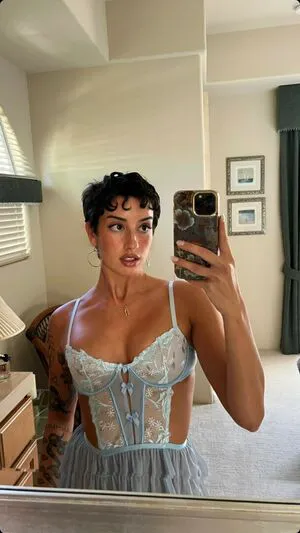 Gianna Evelyn OnlyFans Leaked Free Thumbnail Picture - #PxZJAJAHDW