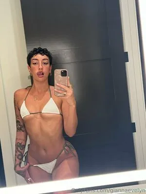 Gianna Evelyn OnlyFans Leaked Free Thumbnail Picture - #tmkJiu7GFk