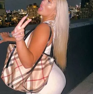 Gianna Malave OnlyFans Leaked Free Thumbnail Picture - #B0Vt7jM6Wu