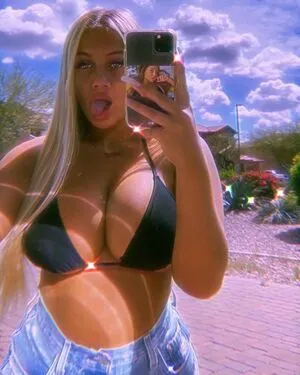 Gianna Malave OnlyFans Leaked Free Thumbnail Picture - #DkD1HbVlY5