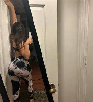 gianna OnlyFans Leaked Free Thumbnail Picture - #4JBE7MaPNQ