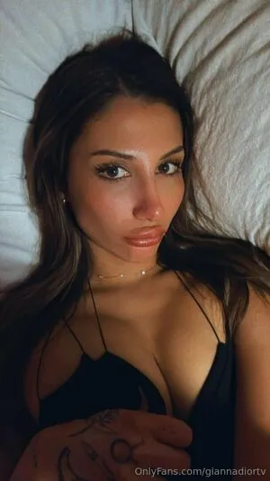 Giannadiortv OnlyFans Leaked Free Thumbnail Picture - #NKxgZ6aGJs