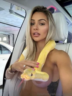 Giannawulff OnlyFans Leaked Free Thumbnail Picture - #FPrhui9oQn
