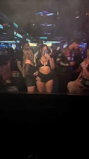 Giannaxtaylor OnlyFans Leaked Free Thumbnail Picture - #2GvaEGuqUo