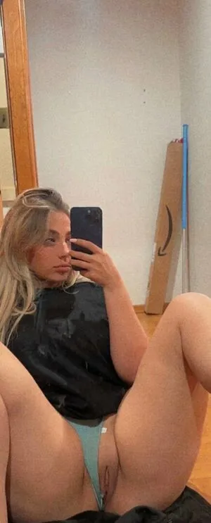 Giannaxtaylor OnlyFans Leaked Free Thumbnail Picture - #94T5pVCNKf