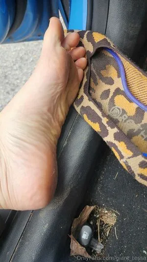 Giant Tessa OnlyFans Leaked Free Thumbnail Picture - #8BOZBTGLkf