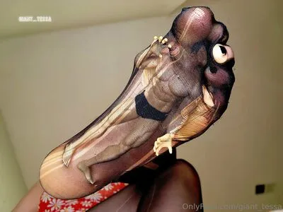 Giant Tessa OnlyFans Leaked Free Thumbnail Picture - #LwTc99vTQy