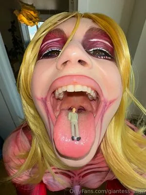 Giantess Vovk OnlyFans Leaked Free Thumbnail Picture - #NWtqFIIRdA