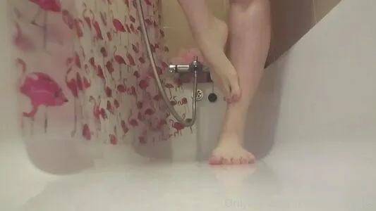 Giantessgingerofficial OnlyFans Leaked Free Thumbnail Picture - #5V6RiL3r5Q