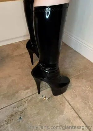 Giantessgrey OnlyFans Leaked Free Thumbnail Picture - #RKOEx2nuh8