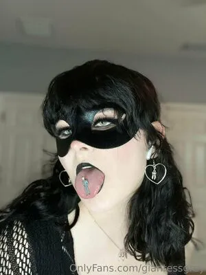 Giantessgrey OnlyFans Leaked Free Thumbnail Picture - #goKd0eDPMr