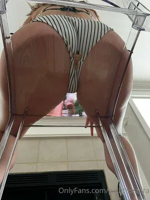 Giantesstara OnlyFans Leaked Free Thumbnail Picture - #htnYgSKAxk