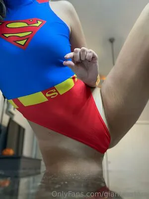 Giantesstara OnlyFans Leaked Free Thumbnail Picture - #iICHON89lc