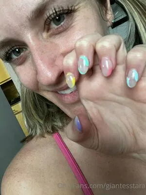 Giantesstara OnlyFans Leaked Free Thumbnail Picture - #qTL3gh27l9