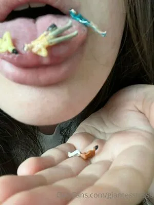 Giantesstessa OnlyFans Leaked Free Thumbnail Picture - #4dcR2QJNFG