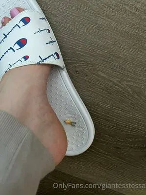 Giantesstessa OnlyFans Leaked Free Thumbnail Picture - #6X3XMp6c7H