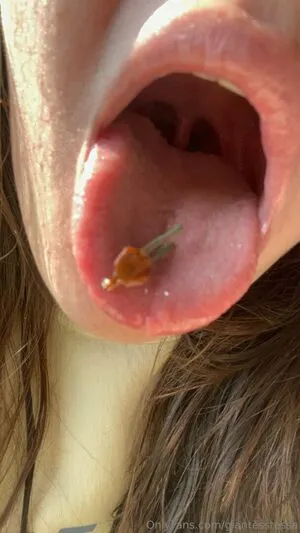 Giantesstessa OnlyFans Leaked Free Thumbnail Picture - #Bj2ye4YbgG