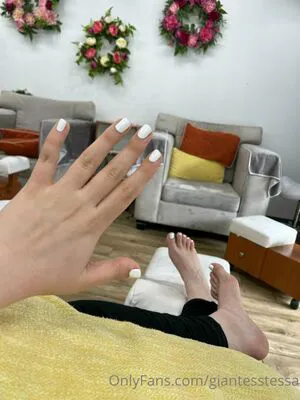 Giantesstessa OnlyFans Leaked Free Thumbnail Picture - #nFqpZTdPtU
