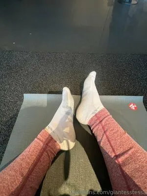 Giantesstessa OnlyFans Leaked Free Thumbnail Picture - #uk0HBpIAqh