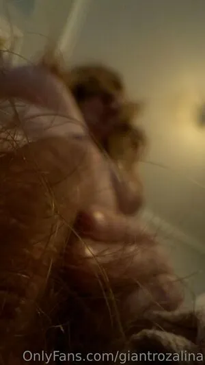 Giantrozalina OnlyFans Leaked Free Thumbnail Picture - #TOlX6E0zGE