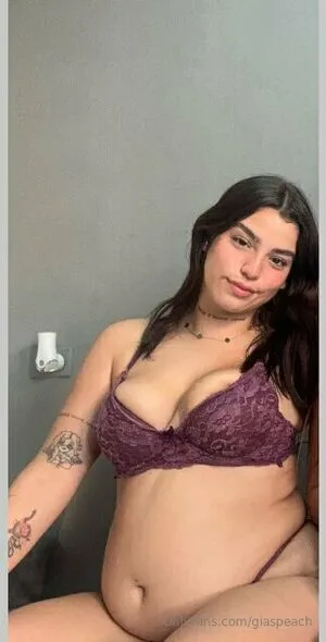 Giaspeach OnlyFans Leaked Free Thumbnail Picture - #popV667lik