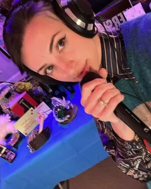 Gibi Asmr OnlyFans Leaked Free Thumbnail Picture - #00bbg0zkWz