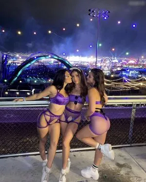 Gibson Sisters OnlyFans Leaked Free Thumbnail Picture - #Yqa4kqq0CR