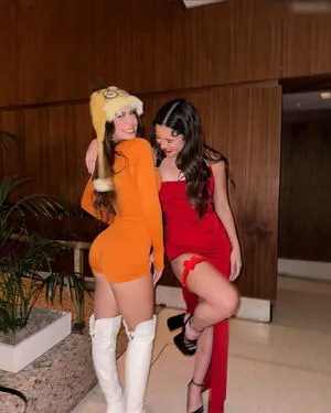 Gibson Sisters OnlyFans Leaked Free Thumbnail Picture - #vWiponXmbH
