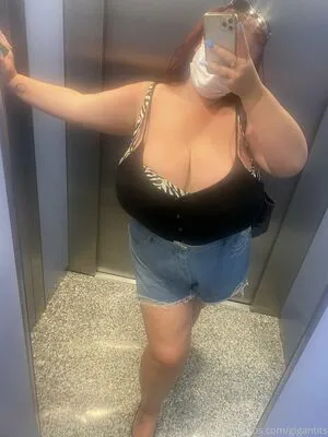 Gigantits OnlyFans Leaked Free Thumbnail Picture - #4mE20fU0rT