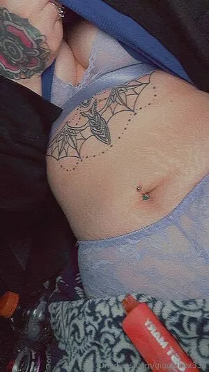 Gigglebox333 OnlyFans Leaked Free Thumbnail Picture - #RzHGEXs8WK