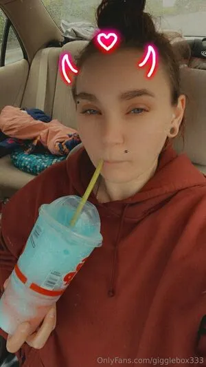 Gigglebox333 OnlyFans Leaked Free Thumbnail Picture - #b0v9MkXhLE