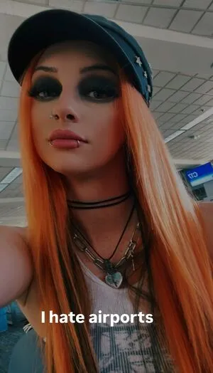 GiGi Dolan OnlyFans Leaked Free Thumbnail Picture - #zlkpElam9k