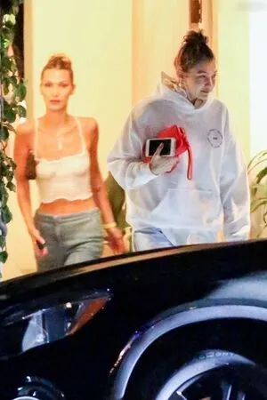 Gigi Hadid OnlyFans Leaked Free Thumbnail Picture - #C7GM56MsEx