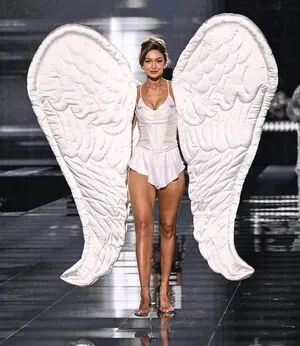 Gigi Hadid OnlyFans Leaked Free Thumbnail Picture - #F8olvx4ZkI