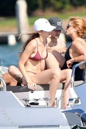 Gigi Hadid OnlyFans Leaked Free Thumbnail Picture - #Lx3HDieqrG