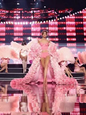 Gigi Hadid OnlyFans Leaked Free Thumbnail Picture - #Ma1C8csSxE