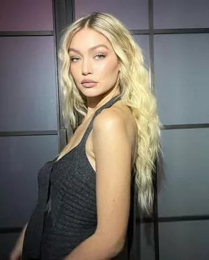 Gigi Hadid OnlyFans Leaked Free Thumbnail Picture - #NMtA64R4eT